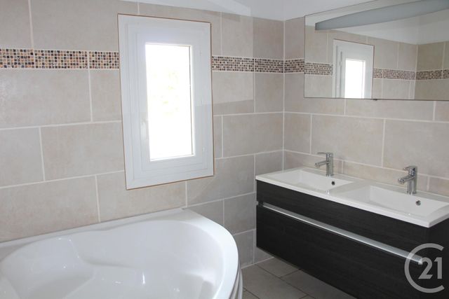 maison à vendre - 5 pièces - 151.56 m2 - ARLES - 13 - PROVENCE-ALPES-COTE-D-AZUR - Century 21 Arelate Immo maison à vendre - 5 pièces - 151.56 m2 - ARLES - 13 - PROVENCE-ALPES-COTE-D-AZUR - Century 21 Arelate Immo