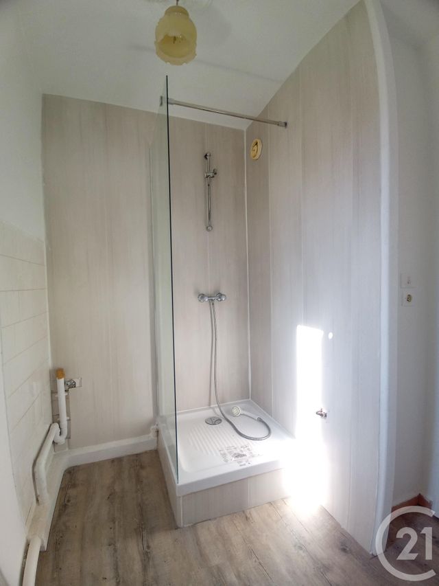 Appartement F4 à vendre - 4 pièces - 76.34 m2 - ARLES - 13 - PROVENCE-ALPES-COTE-D-AZUR - Century 21 Arelate Immo Appartement F4 à vendre - 4 pièces - 76.34 m2 - ARLES - 13 - PROVENCE-ALPES-COTE-D-AZUR - Century 21 Arelate Immo