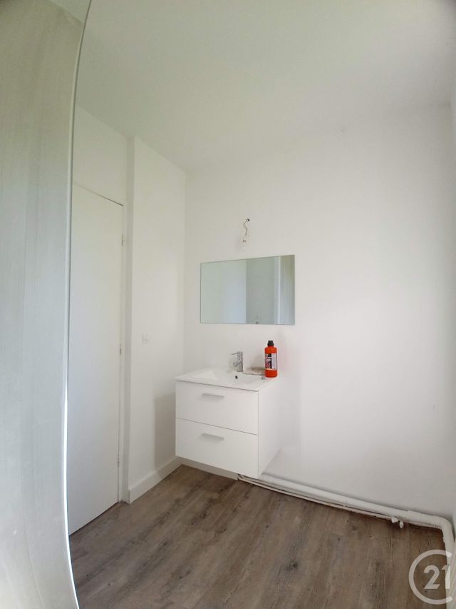 Appartement F4 à vendre - 4 pièces - 76.34 m2 - ARLES - 13 - PROVENCE-ALPES-COTE-D-AZUR - Century 21 Arelate Immo Appartement F4 à vendre - 4 pièces - 76.34 m2 - ARLES - 13 - PROVENCE-ALPES-COTE-D-AZUR - Century 21 Arelate Immo