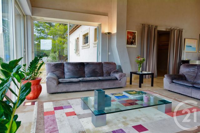 maison à vendre - 7 pièces - 214.18 m2 - ALLEINS - 13 - PROVENCE-ALPES-COTE-D-AZUR - Century 21 Arelate Immo maison à vendre - 7 pièces - 214.18 m2 - ALLEINS - 13 - PROVENCE-ALPES-COTE-D-AZUR - Century 21 Arelate Immo