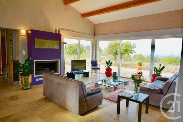 maison à vendre - 7 pièces - 214.18 m2 - ALLEINS - 13 - PROVENCE-ALPES-COTE-D-AZUR - Century 21 Arelate Immo maison à vendre - 7 pièces - 214.18 m2 - ALLEINS - 13 - PROVENCE-ALPES-COTE-D-AZUR - Century 21 Arelate Immo