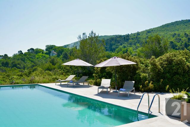 maison à vendre - 7 pièces - 214.18 m2 - ALLEINS - 13 - PROVENCE-ALPES-COTE-D-AZUR - Century 21 Arelate Immo maison à vendre - 7 pièces - 214.18 m2 - ALLEINS - 13 - PROVENCE-ALPES-COTE-D-AZUR - Century 21 Arelate Immo