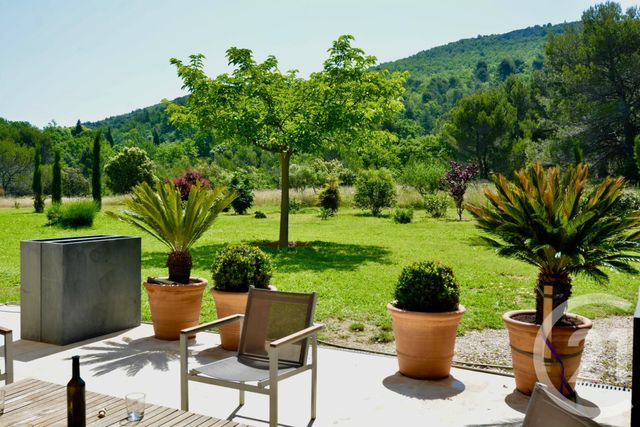 maison à vendre - 7 pièces - 214.18 m2 - ALLEINS - 13 - PROVENCE-ALPES-COTE-D-AZUR - Century 21 Arelate Immo maison à vendre - 7 pièces - 214.18 m2 - ALLEINS - 13 - PROVENCE-ALPES-COTE-D-AZUR - Century 21 Arelate Immo