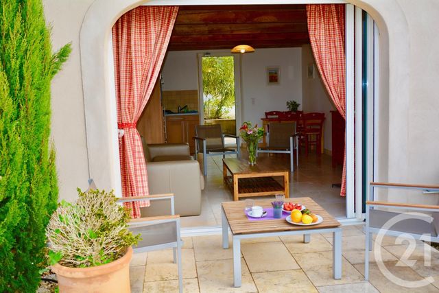 maison à vendre - 7 pièces - 214.18 m2 - ALLEINS - 13 - PROVENCE-ALPES-COTE-D-AZUR - Century 21 Arelate Immo maison à vendre - 7 pièces - 214.18 m2 - ALLEINS - 13 - PROVENCE-ALPES-COTE-D-AZUR - Century 21 Arelate Immo