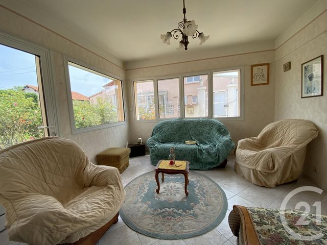 maison à vendre - 6 pièces - 131.72 m2 - ARLES - 13 - PROVENCE-ALPES-COTE-D-AZUR - Century 21 Arelate Immo maison à vendre - 6 pièces - 131.72 m2 - ARLES - 13 - PROVENCE-ALPES-COTE-D-AZUR - Century 21 Arelate Immo