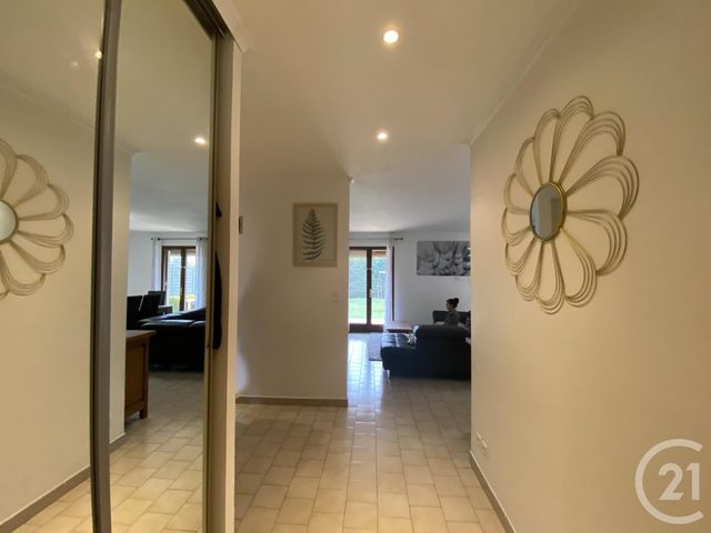 Afficher la photo en grand maison à vendre - 5 pièces - 117.44 m2 - ARLES - 13 - PROVENCE-ALPES-COTE-D-AZUR - Century 21 Arelate Immo