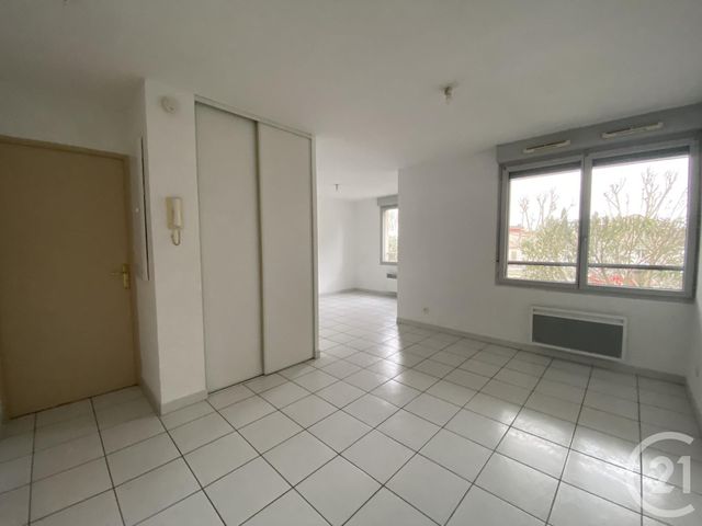 Appartement F1 à vendre - 1 pièce - 27.61 m2 - ARLES - 13 - PROVENCE-ALPES-COTE-D-AZUR - Century 21 Arelate Immo Appartement F1 à vendre - 1 pièce - 27.61 m2 - ARLES - 13 - PROVENCE-ALPES-COTE-D-AZUR - Century 21 Arelate Immo