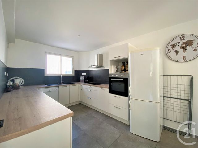 maison à vendre - 4 pièces - 93.0 m2 - ARLES - 13 - PROVENCE-ALPES-COTE-D-AZUR - Century 21 Arelate Immo maison à vendre - 4 pièces - 93.0 m2 - ARLES - 13 - PROVENCE-ALPES-COTE-D-AZUR - Century 21 Arelate Immo