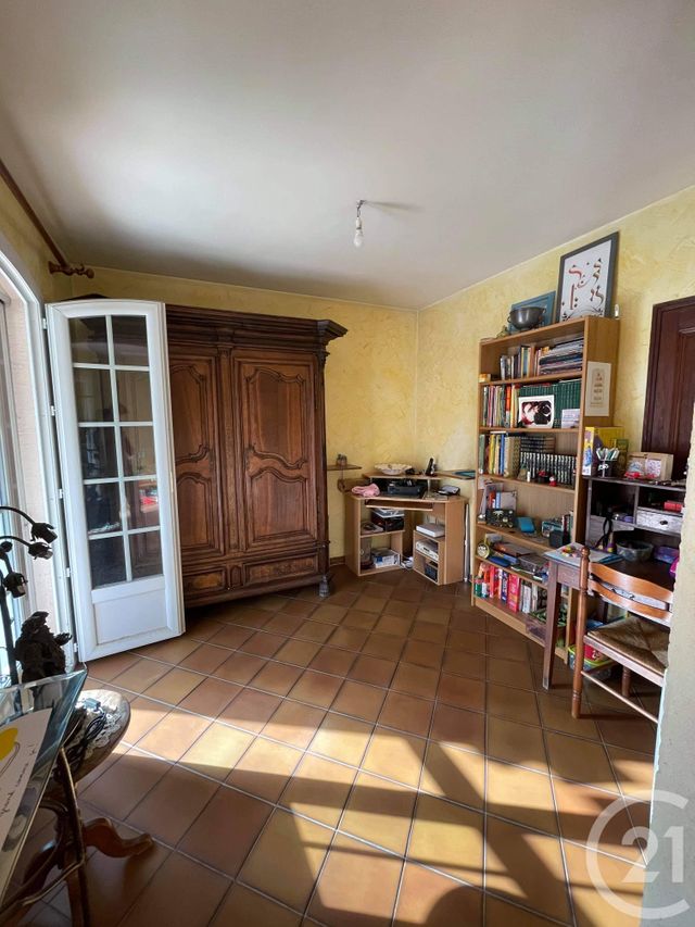maison à vendre - 5 pièces - 119.07 m2 - ARLES - 13 - PROVENCE-ALPES-COTE-D-AZUR - Century 21 Arelate Immo maison à vendre - 5 pièces - 119.07 m2 - ARLES - 13 - PROVENCE-ALPES-COTE-D-AZUR - Century 21 Arelate Immo