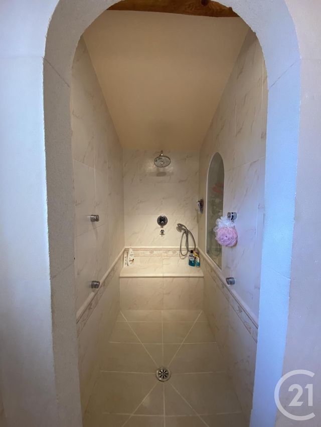 maison à vendre - 8 pièces - 230.28 m2 - GRAVESON - 13 - PROVENCE-ALPES-COTE-D-AZUR - Century 21 Arelate Immo maison à vendre - 8 pièces - 230.28 m2 - GRAVESON - 13 - PROVENCE-ALPES-COTE-D-AZUR - Century 21 Arelate Immo