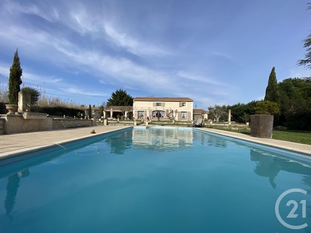 maison à vendre - 8 pièces - 230.28 m2 - GRAVESON - 13 - PROVENCE-ALPES-COTE-D-AZUR - Century 21 Arelate Immo maison à vendre - 8 pièces - 230.28 m2 - GRAVESON - 13 - PROVENCE-ALPES-COTE-D-AZUR - Century 21 Arelate Immo