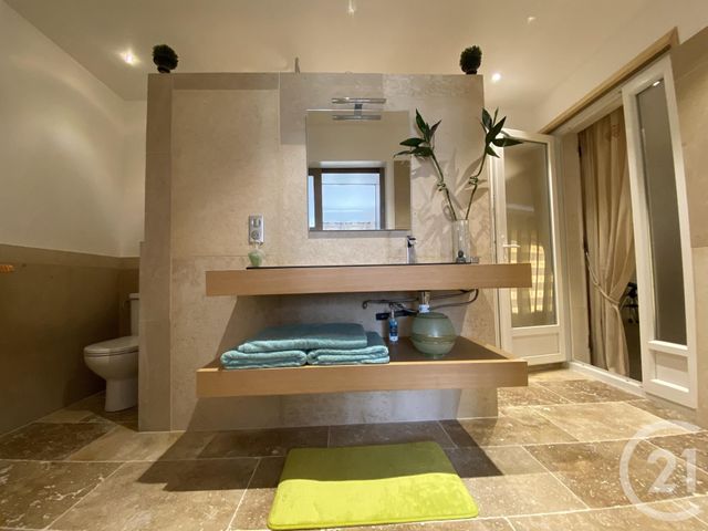 maison à vendre - 8 pièces - 230.28 m2 - GRAVESON - 13 - PROVENCE-ALPES-COTE-D-AZUR - Century 21 Arelate Immo maison à vendre - 8 pièces - 230.28 m2 - GRAVESON - 13 - PROVENCE-ALPES-COTE-D-AZUR - Century 21 Arelate Immo