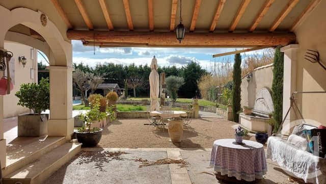 maison à vendre - 8 pièces - 230.28 m2 - GRAVESON - 13 - PROVENCE-ALPES-COTE-D-AZUR - Century 21 Arelate Immo maison à vendre - 8 pièces - 230.28 m2 - GRAVESON - 13 - PROVENCE-ALPES-COTE-D-AZUR - Century 21 Arelate Immo