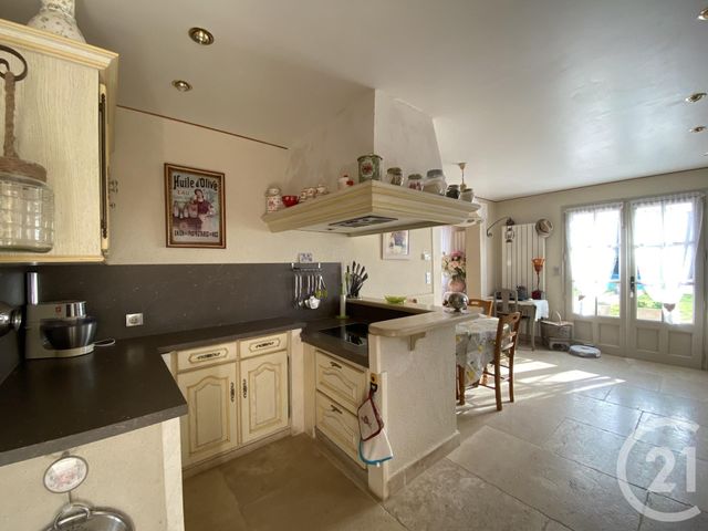 maison à vendre - 8 pièces - 230.28 m2 - GRAVESON - 13 - PROVENCE-ALPES-COTE-D-AZUR - Century 21 Arelate Immo maison à vendre - 8 pièces - 230.28 m2 - GRAVESON - 13 - PROVENCE-ALPES-COTE-D-AZUR - Century 21 Arelate Immo
