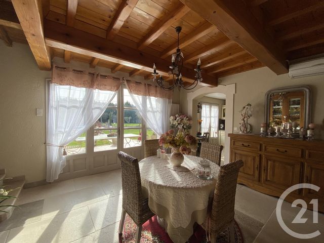 maison à vendre - 8 pièces - 230.28 m2 - GRAVESON - 13 - PROVENCE-ALPES-COTE-D-AZUR - Century 21 Arelate Immo maison à vendre - 8 pièces - 230.28 m2 - GRAVESON - 13 - PROVENCE-ALPES-COTE-D-AZUR - Century 21 Arelate Immo