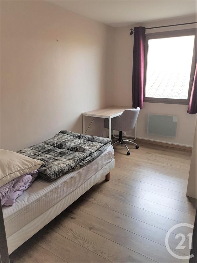 Appartement F3 à louer - 3 pièces - 56.0 m2 - ARLES - 13 - PROVENCE-ALPES-COTE-D-AZUR - Century 21 Arelate Immo Appartement F3 à louer - 3 pièces - 56.0 m2 - ARLES - 13 - PROVENCE-ALPES-COTE-D-AZUR - Century 21 Arelate Immo