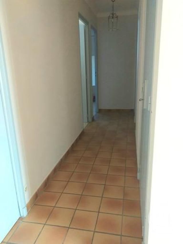 Afficher la photo en grand maison à vendre - 4 pièces - 98.76 m2 - BELLEGARDE - 30 - LANGUEDOC-ROUSSILLON - Century 21 Arelate Immo