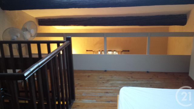 Afficher la photo en grand Appartement F1 à louer - 1 pièce - 36.61 m2 - ARLES - 13 - PROVENCE-ALPES-COTE-D-AZUR - Century 21 Arelate Immo