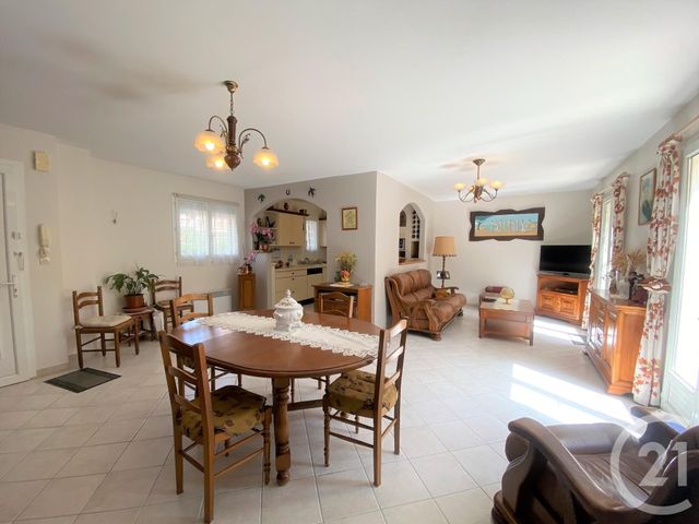 Appartement F3 à vendre - 3 pièces - 90.0 m2 - ARLES - 13 - PROVENCE-ALPES-COTE-D-AZUR - Century 21 Arelate Immo