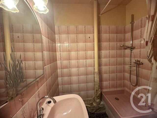 Appartement F3 à vendre - 3 pièces - 63.53 m2 - ARLES - 13 - PROVENCE-ALPES-COTE-D-AZUR - Century 21 Arelate Immo