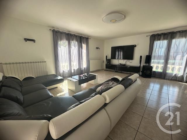 Afficher la photo en grand maison à vendre - 5 pièces - 120.0 m2 - ARLES - 13 - PROVENCE-ALPES-COTE-D-AZUR - Century 21 Arelate Immo