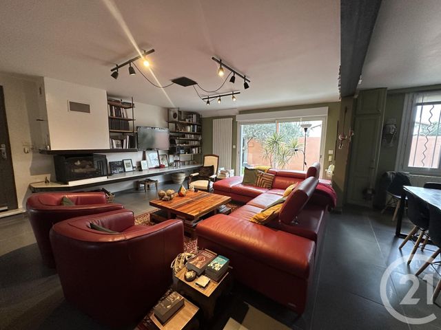 Afficher la photo en grand maison à vendre - 7 pièces - 180.0 m2 - ARLES - 13 - PROVENCE-ALPES-COTE-D-AZUR - Century 21 Arelate Immo