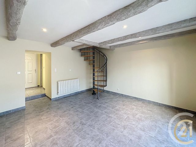 Appartement T3 à vendre - 3 pièces - 46.63 m2 - ST MARTIN DE CRAU - 13 - PROVENCE-ALPES-COTE-D-AZUR - Century 21 Arelate Immo