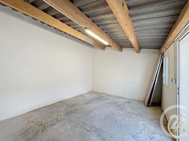 Appartement T3 à vendre - 3 pièces - 46.63 m2 - ST MARTIN DE CRAU - 13 - PROVENCE-ALPES-COTE-D-AZUR - Century 21 Arelate Immo