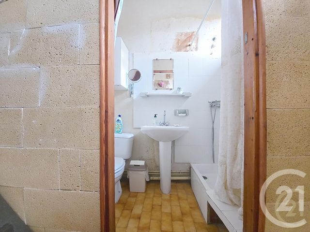 Appartement F2 à vendre - 2 pièces - 53.83 m2 - ARLES - 13 - PROVENCE-ALPES-COTE-D-AZUR - Century 21 Arelate Immo