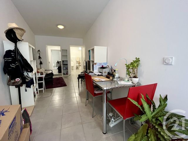 Appartement F2 à louer - 2 pièces - 42.56 m2 - ARLES - 13 - PROVENCE-ALPES-COTE-D-AZUR - Century 21 Arelate Immo
