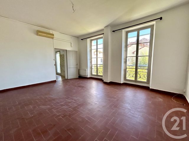 Appartement T2 à louer - 2 pièces - 56.74 m2 - ARLES - 13 - PROVENCE-ALPES-COTE-D-AZUR - Century 21 Arelate Immo