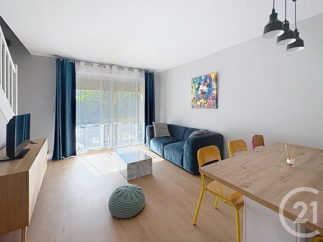 Afficher la photo en grand maison à vendre - 3 pièces - 56.79 m2 - ARLES - 13 - PROVENCE-ALPES-COTE-D-AZUR - Century 21 Arelate Immo