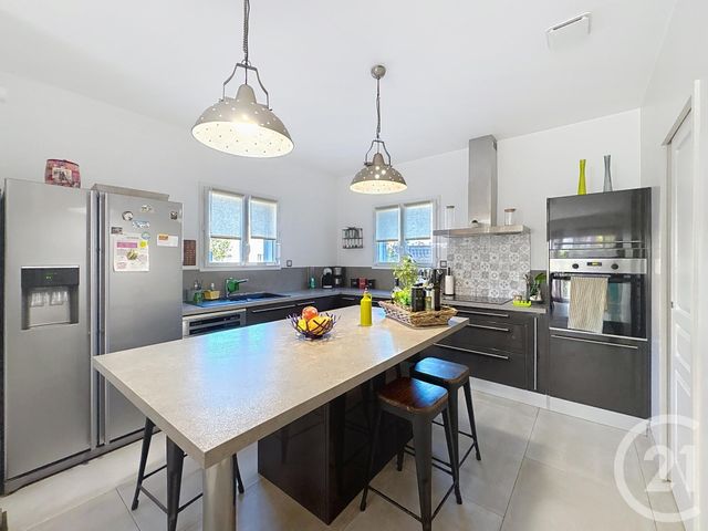 maison à vendre - 5 pièces - 130.0 m2 - ARLES - 13 - PROVENCE-ALPES-COTE-D-AZUR - Century 21 Arelate Immo