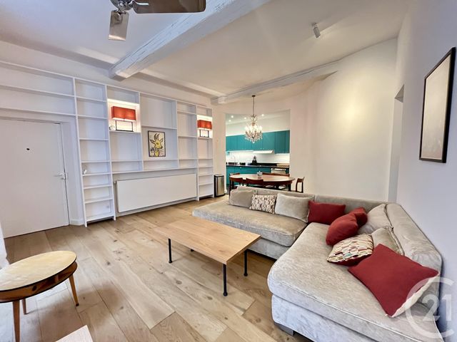 Appartement F3 à louer - 3 pièces - 74.1 m2 - ARLES - 13 - PROVENCE-ALPES-COTE-D-AZUR - Century 21 Arelate Immo