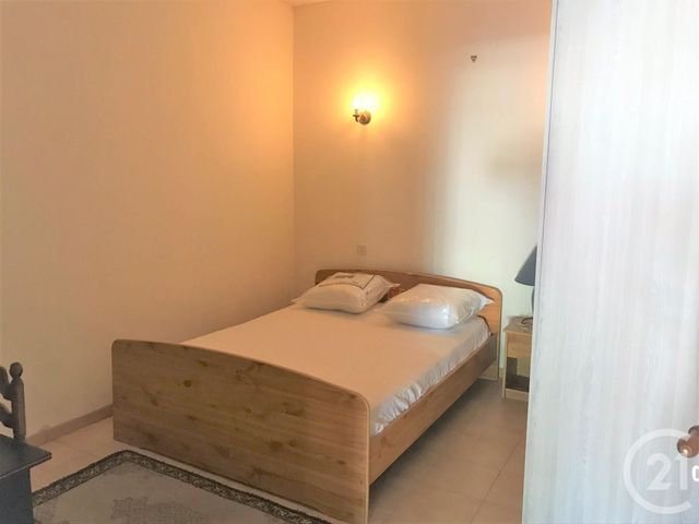Appartement T2 à louer - 2 pièces - 34.4 m2 - ARLES - 13 - PROVENCE-ALPES-COTE-D-AZUR - Century 21 Arelate Immo