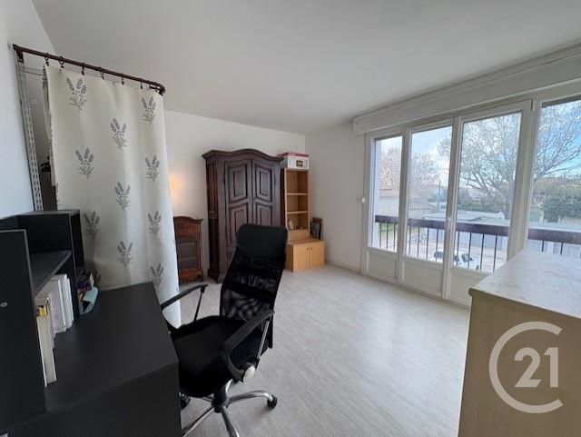 Appartement F3 à vendre - 3 pièces - 79.94 m2 - ARLES - 13 - PROVENCE-ALPES-COTE-D-AZUR - Century 21 Arelate Immo