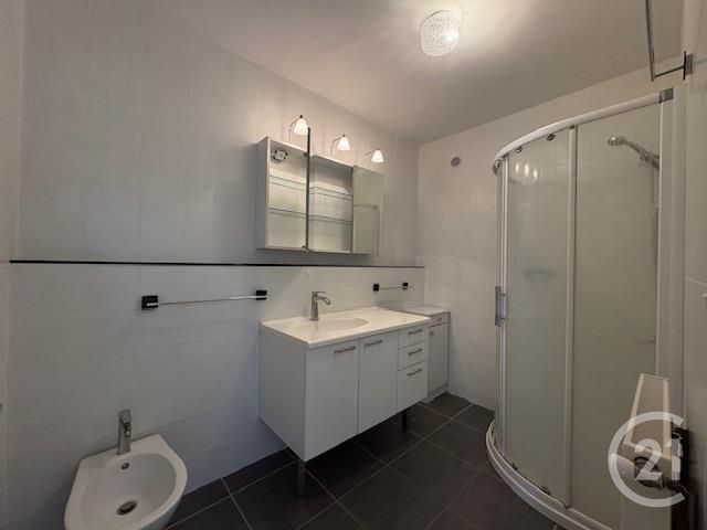 Appartement F3 à vendre - 3 pièces - 79.94 m2 - ARLES - 13 - PROVENCE-ALPES-COTE-D-AZUR - Century 21 Arelate Immo