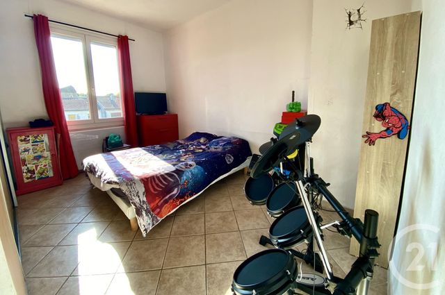 Appartement F3 à louer - 3 pièces - 91.0 m2 - ARLES - 13 - PROVENCE-ALPES-COTE-D-AZUR - Century 21 Arelate Immo