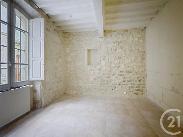 Appartement F3 à vendre - 3 pièces - 74.45 m2 - ARLES - 13 - PROVENCE-ALPES-COTE-D-AZUR - Century 21 Arelate Immo