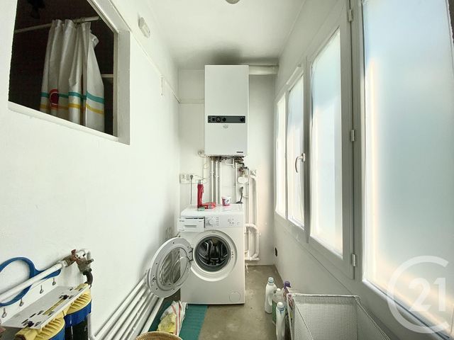 Appartement F4 à louer - 4 pièces - 112.62 m2 - ARLES - 13 - PROVENCE-ALPES-COTE-D-AZUR - Century 21 Arelate Immo