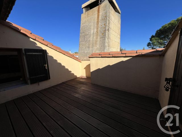 Appartement F4 à louer - 4 pièces - 72.3 m2 - ARLES - 13 - PROVENCE-ALPES-COTE-D-AZUR - Century 21 Arelate Immo