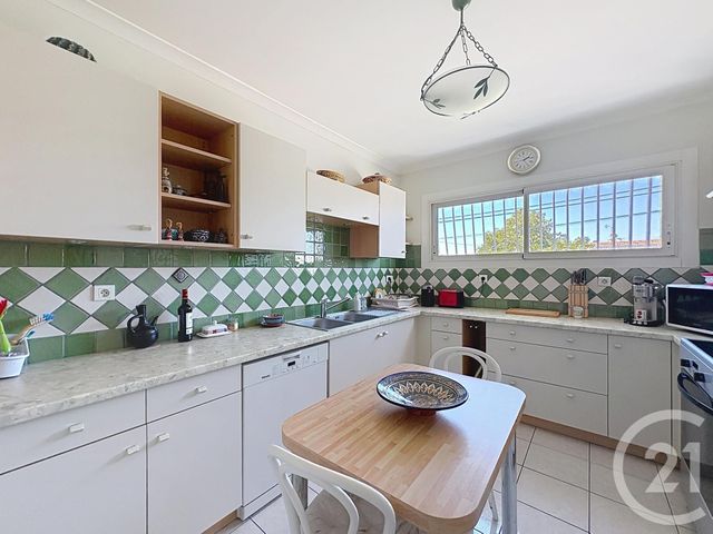 maison à vendre - 6 pièces - 121.1 m2 - ARLES - 13 - PROVENCE-ALPES-COTE-D-AZUR - Century 21 Arelate Immo