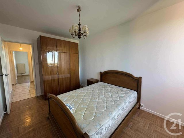 Appartement T3 à louer - 3 pièces - 65.0 m2 - ARLES - 13 - PROVENCE-ALPES-COTE-D-AZUR - Century 21 Arelate Immo