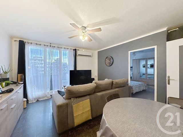 Appartement F4 à vendre - 4 pièces - 63.34 m2 - ARLES - 13 - PROVENCE-ALPES-COTE-D-AZUR - Century 21 Arelate Immo