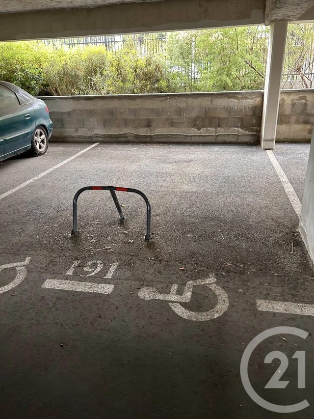 parking à louer - 10.0 m2 - ARLES - 13 - PROVENCE-ALPES-COTE-D-AZUR - Century 21 Arelate Immo