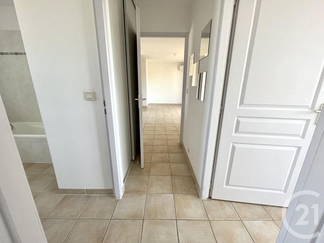 Appartement T3 à louer - 3 pièces - 60.65 m2 - ARLES - 13 - PROVENCE-ALPES-COTE-D-AZUR - Century 21 Arelate Immo