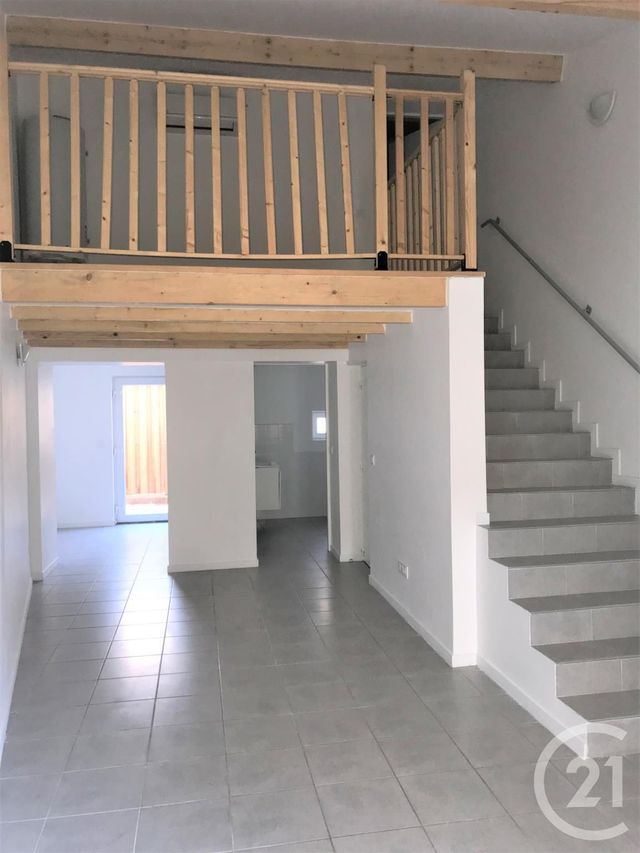 Appartement F2 à louer - 2 pièces - 48.47 m2 - ARLES - 13 - PROVENCE-ALPES-COTE-D-AZUR - Century 21 Arelate Immo