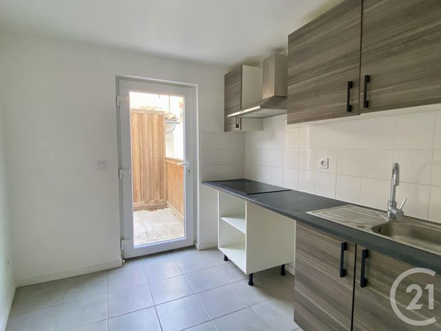 Appartement F2 à louer - 2 pièces - 48.47 m2 - ARLES - 13 - PROVENCE-ALPES-COTE-D-AZUR - Century 21 Arelate Immo