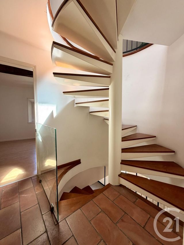 maison à louer - 5 pièces - 123.3 m2 - ARLES - 13 - PROVENCE-ALPES-COTE-D-AZUR - Century 21 Arelate Immo
