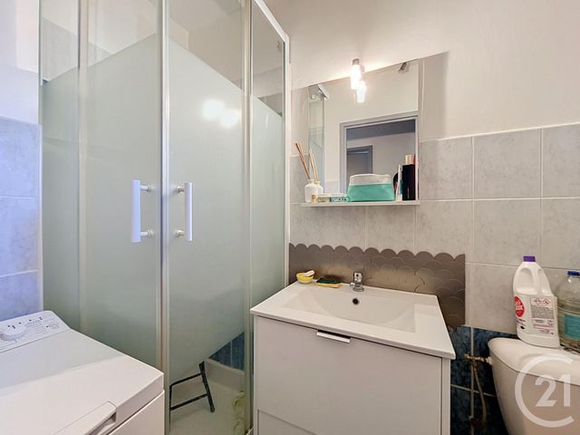 Appartement Studio cabine à vendre - 2 pièces - 27.0 m2 - ARLES - 13 - PROVENCE-ALPES-COTE-D-AZUR - Century 21 Arelate Immo